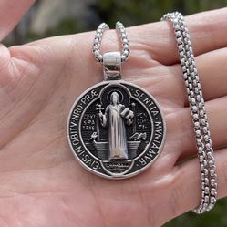 On Sale！Saint St Benedict Medal Crucifix Cross Exorcism Pendant Necklace Stainless Steel 