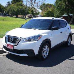2020 Nissan Kicks