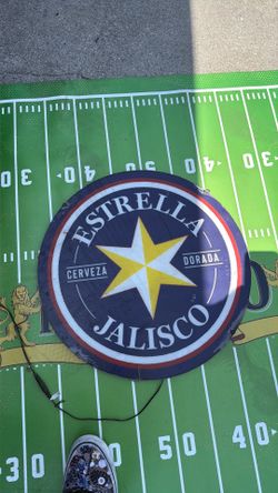 Estrella Jalisco neon
