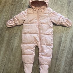 Water-resistant puffer snowsuit for baby