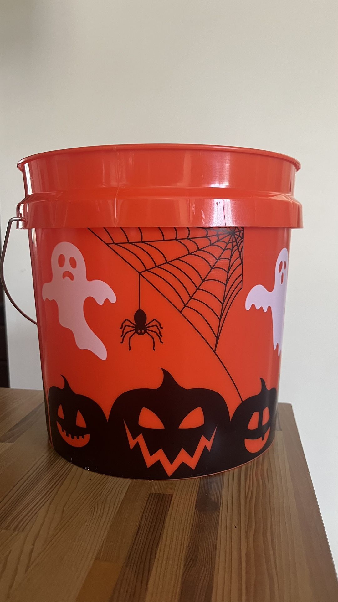 Home depot halloween buckets