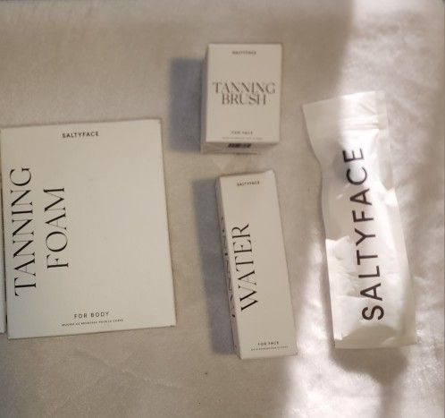 Salty Face Tanning Set