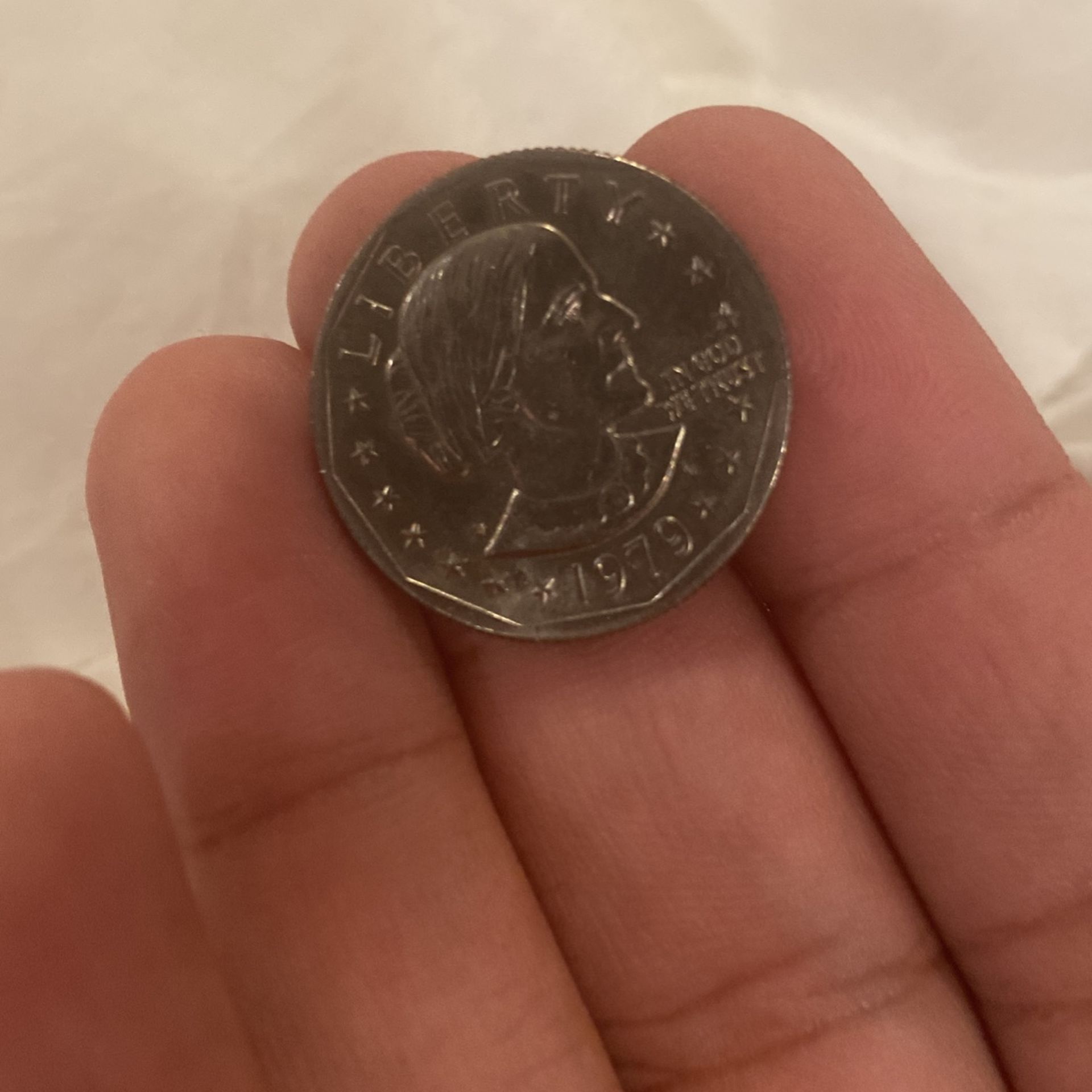 Original Susan B Anthony 1 Dollar Silver Coin Mint Condition 