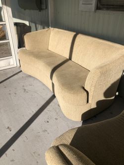 Dos sofa en buen estado