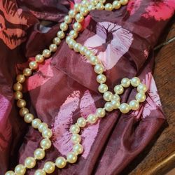 Fashionable Fresh Water Pearls 