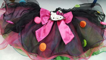 Tutu Marca Hello kitty para niña size 8-10 $7