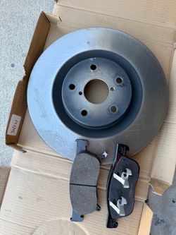 Subaru Ascent front brake rotors and pads