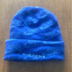 Nike Supreme Beanie 