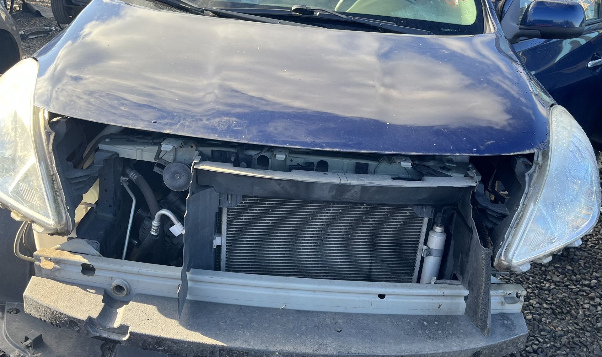 Nissan Versa 2012 Headlights