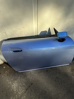 Honda S2000 AP1 Passenger Door With Window And Speaker