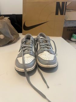 Nike Dunk Low (Youth 6)
