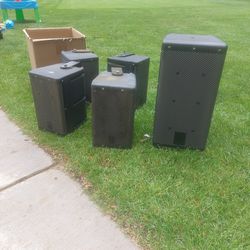 Outdoor Speakers 