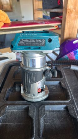 Makita router .