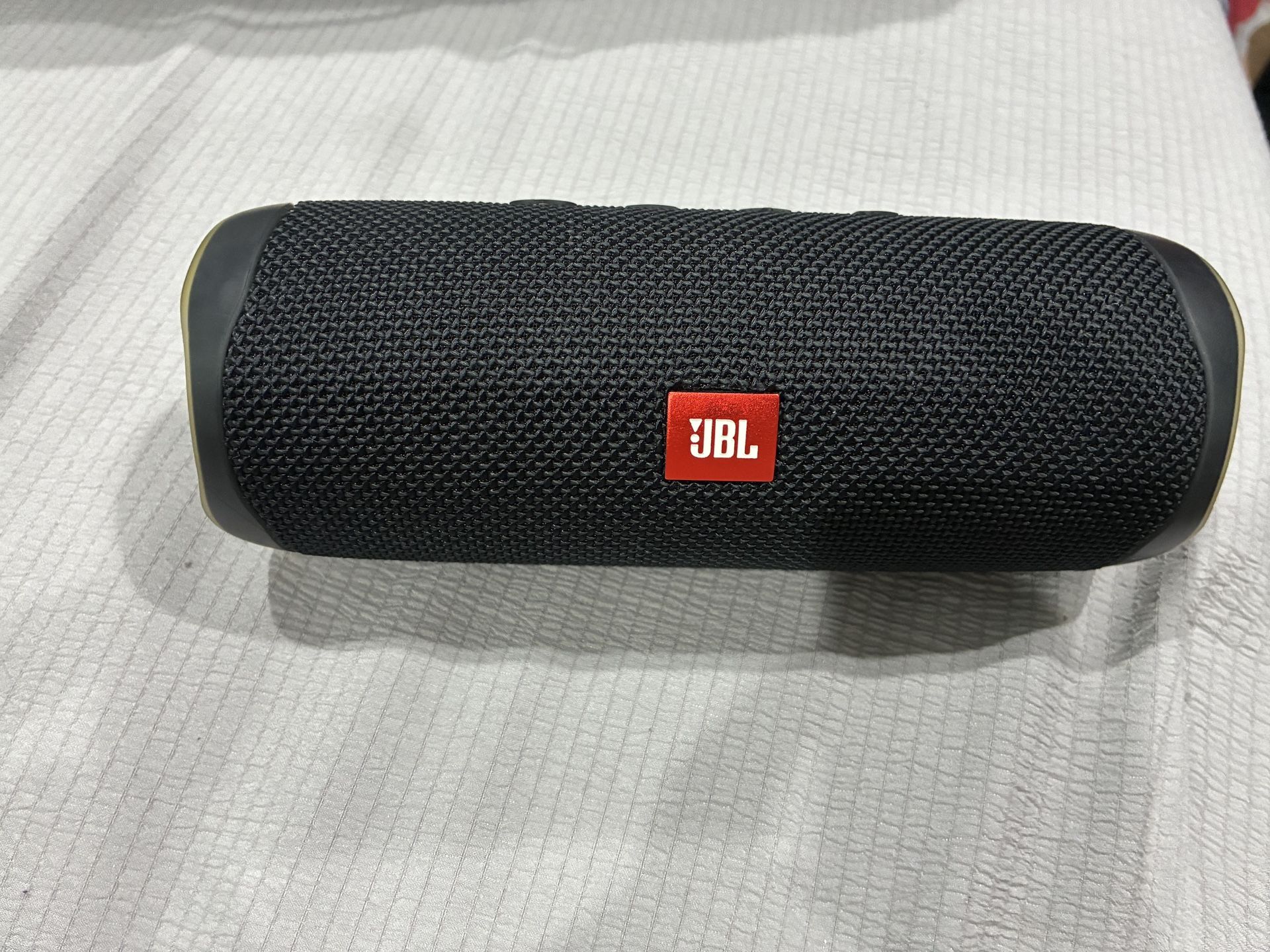 JBL Flip 5