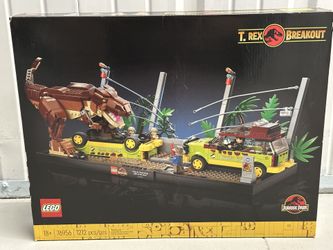 LEGO Jurassic World: T. rex Breakout (76956) - New Retired 