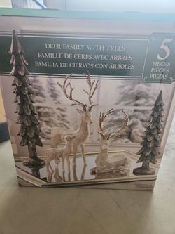 Deer Family with Trees Decoration