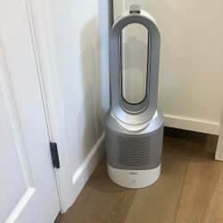 Dyson HP01 Pure Hot & Cool 3-in-1 Air Purifier Heater and Fan /White/Silver 