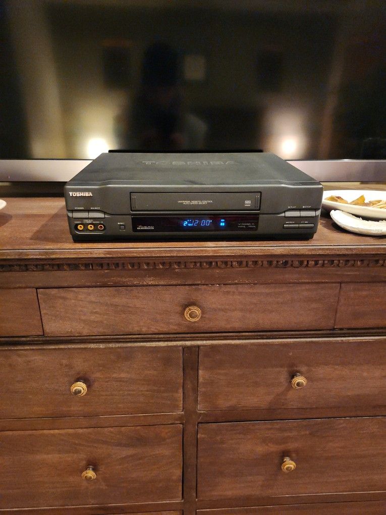 Toshiba VHS Player