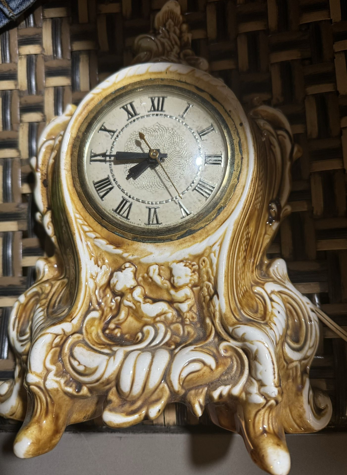 Lanshire Self Starting Electric Clock