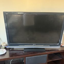 46” SONY FLAT SCREEN 