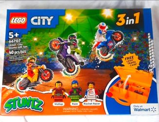 Lego City Stuntz Gift Set 3 in 1 With Travel Carrying Case 66707
NEW