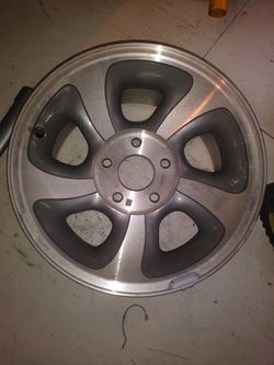 2000 Chevy Blazer Rim