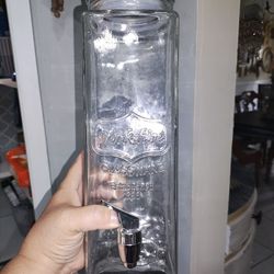 Glass Drink Dispenser 12" 1/2 Tall And 4" Wide, PICK UP IN EAST ORLANDO NO HOLDS And NO DELIVERY 