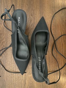 Madden Girl Black Pointed-Toe Slingback Flats