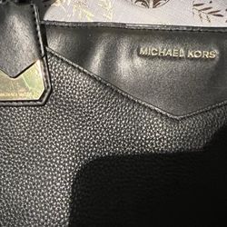 Michael Kors black leather purse 🖤