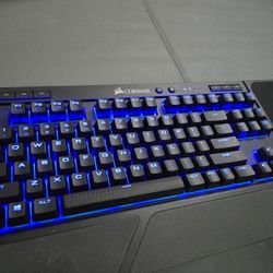 Corsair Wireless Lapboard K63 Keyboard and Ironclaw Mouse