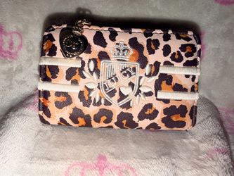 Juicy Couture Leopard Print Zip Wallet