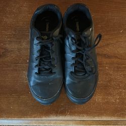 Slip-Resistant Work Shoes
