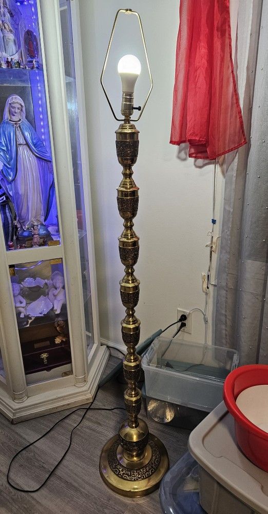 Antique MCM 1960’s Japanese Brass Floor Lamp Embossed Enamel Egypt Middle East Cultural