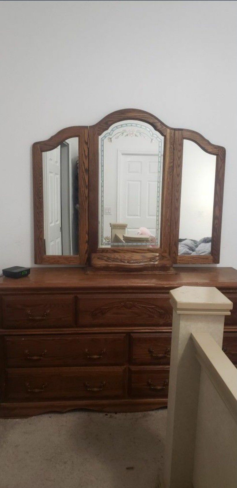 Wooden Dresser with Tri-Fold Mirror, 7 Drawers, & Extra Hidden Storage Compartment