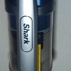 Shark Cordless Vacuum Cleaner 