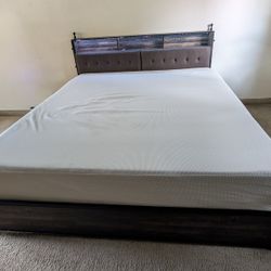 King Bedframe And Mattress 