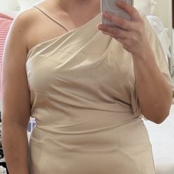 Banana Republic One Showlder Satin Dress Size 14, runs small like a size Large, New Whit Tags