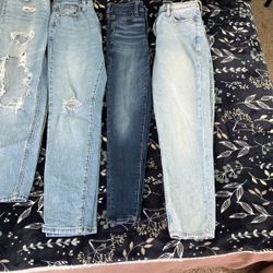 Hollister, Aero,American Eagle, And Bass Girl Jeans