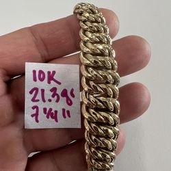 10K Gold Bracelet 21.3Gr 7.25 Inches Long 