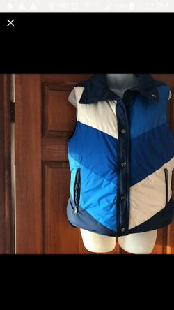 Patagonia Women's Reversible Puffer Vest