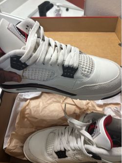 Jordan 4s size 10.5