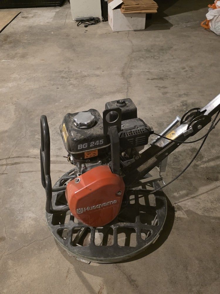 Husqvarna Power Trowel