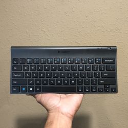 Bluetooth Keyboard 