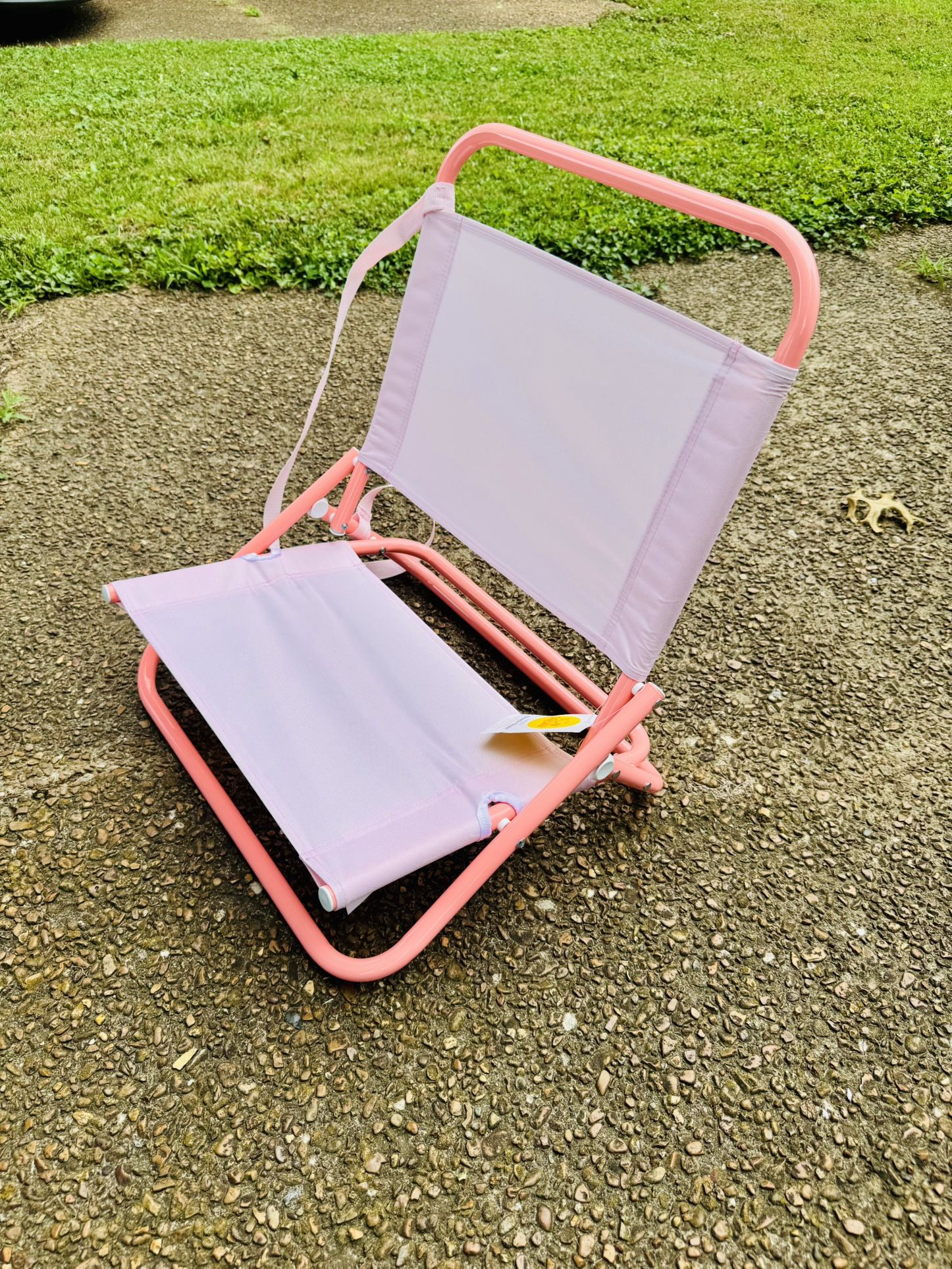 New Pink Foldable Beach Chair