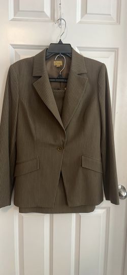 Women’s Blazer And Skirt Set Size 6 Caslon 