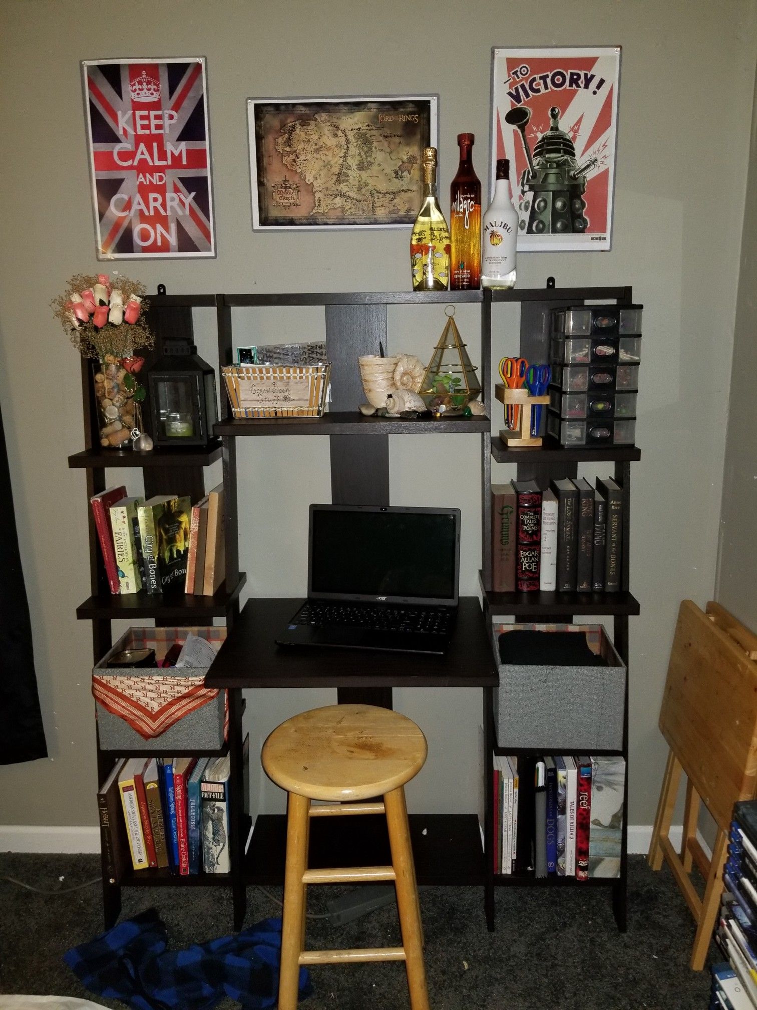 Tiered desk with bookshelves