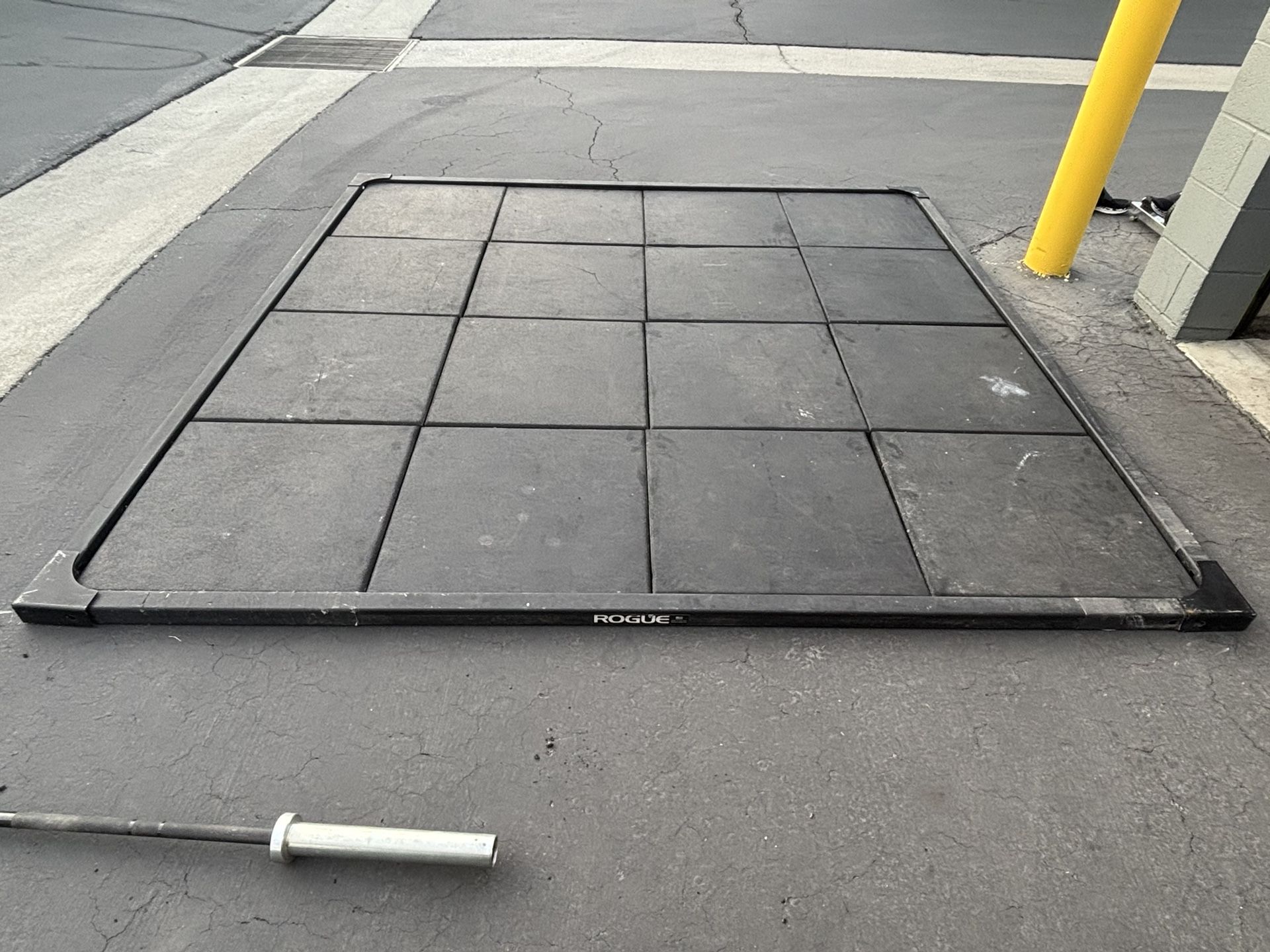 ROGUE 8’X 8’ OLY PLATFORM FOR AT HOME WEIGHTS GYM. Come Get It For Only $480 Cash Only And Today Only SUNDAY