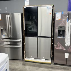 Samsung - Bespoke 29 Cu. Ft. 4-Door Flex French Door Refrigerator with Beverage Zone and Auto Open Door - Stainless Steel