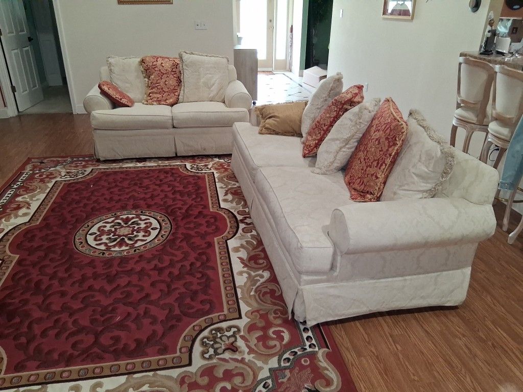 White Sofa And Love Seat
