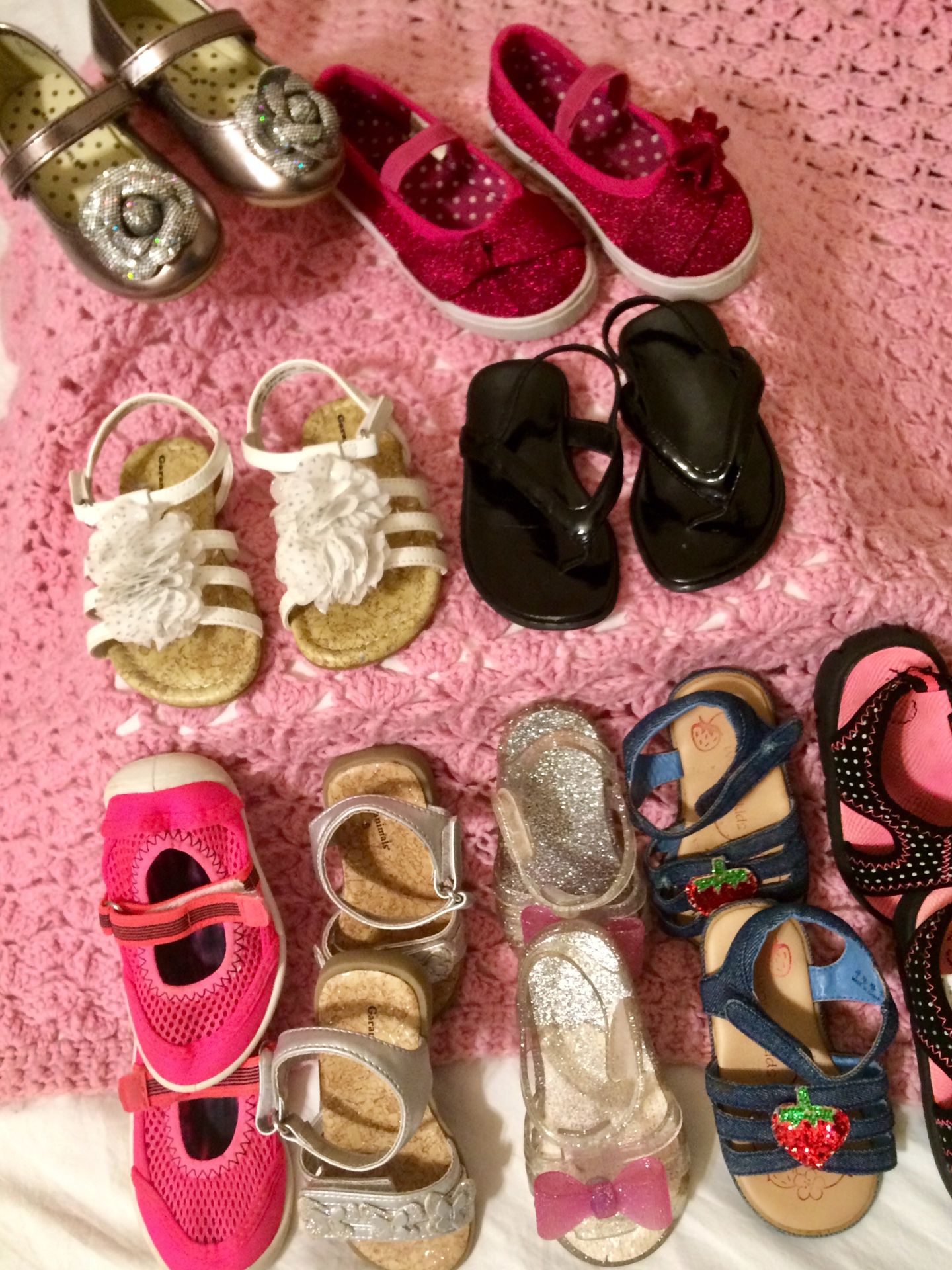 Baby girl sandals and shoes size 5
